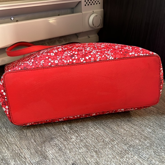 Michael Kors Floral Handbag - Picture 5 of 9